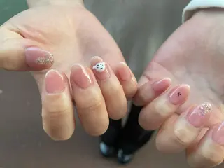 ネイル はばすみれ🎀ﾈｲﾙ 光ﾌｪｲｼｬﾙ ﾍｱのネイルデザイン