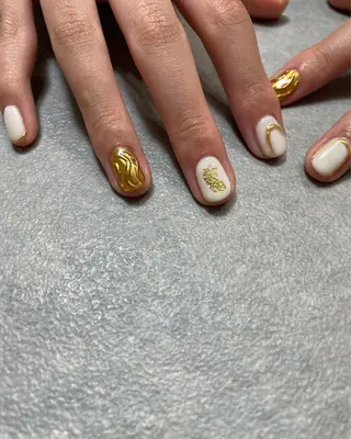 ネイル kiii.__ ✴︎*のネイルデザイン