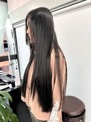 ロング ❇️安達 優心❇️ レイヤー/艶髪特化のヘアスタイル
