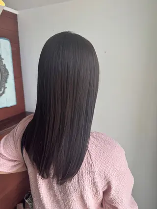 ロング カラー 大塚 しおりのヘアスタイル