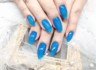 ネイル マジック ミラーのネイルデザイン