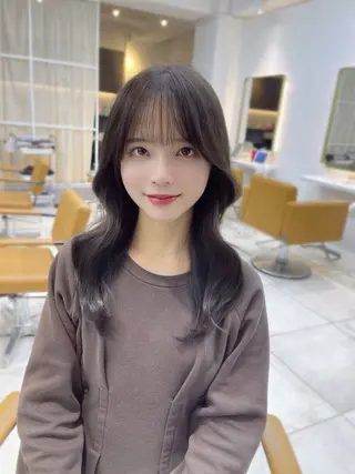 セミロング 中顔面短縮 顔まわり新田大翔のヘアスタイル