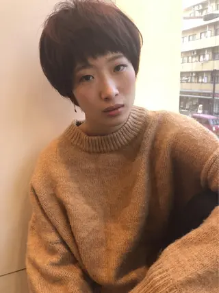 ショート カラー パーマ 安達 俊亮のヘアスタイル