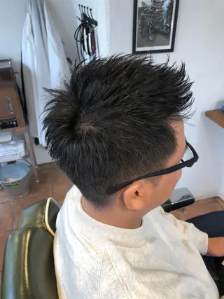 ショート メンズ 冨士川 英樹のヘアスタイル
