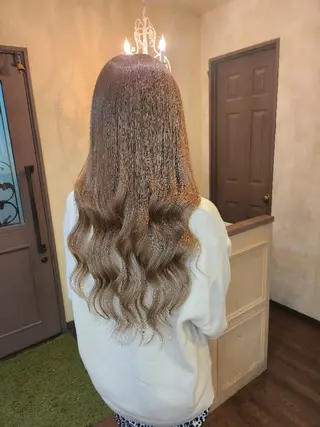 ロング ヘアアレンジ カラー 田井中 悠紀のヘアスタイル