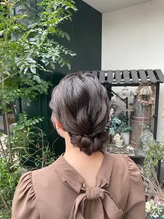 セミロング ヘアアレンジ 山下 襟華のヘアスタイル