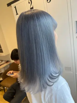 セミロング 渋谷ハイトーン/ デザインカラー阿部のヘアスタイル