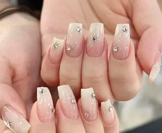ネイル エリ🫧 nail池袋東口のネイルデザイン
