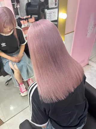ロング カラー 2次元カラー/ ブリーチMANATOのヘアスタイル