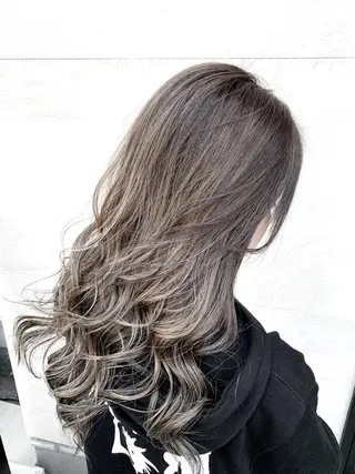 ロング 韓国レイヤーカット KOUKIのヘアスタイル