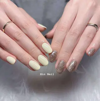 ネイル Hin Nailsのネイルデザイン