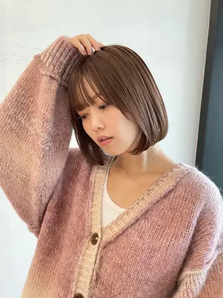 ミディアム 米澤 由衣のヘアスタイル