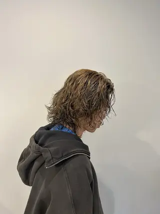 ミディアム カラー 川端 明莉のヘアスタイル