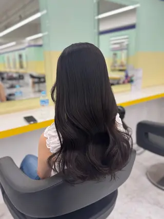 カラー ヘアアレンジ 【透明感×レイヤー】 🍃RIKU🍃のヘアスタイル