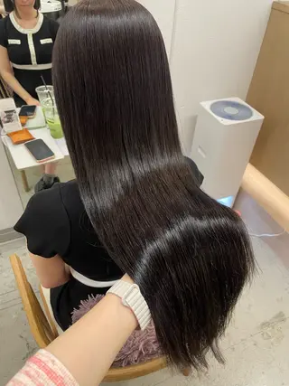 ロング カラー 山下 悠月のヘアスタイル