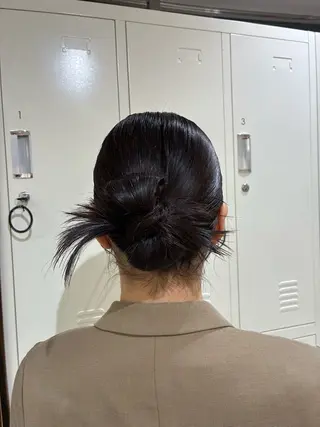 セミロング 縮毛矯正/アレンジ FACE。ゆのんのヘアスタイル