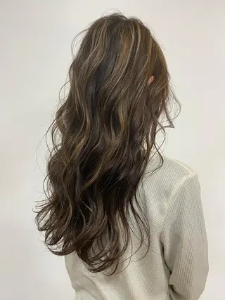ロング カラー デザインカラー🌈 高木リョウのヘアスタイル