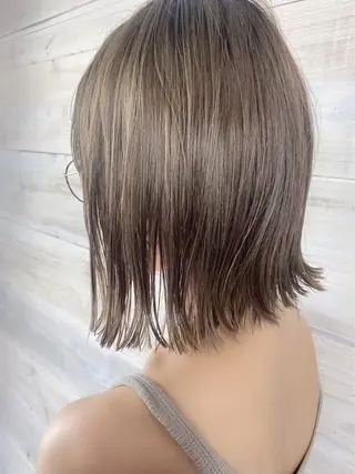 ミディアム 🦋艶カラー陽菜 🦋のヘアスタイル