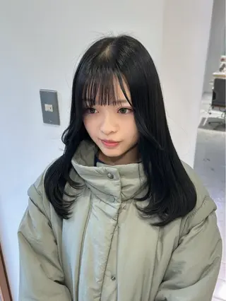 セミロング カラー レイヤーカット⛓ hina🩶のヘアスタイル
