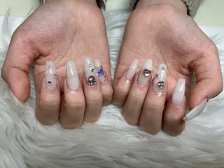 ネイル SOARE🤍 🤍のネイルデザイン