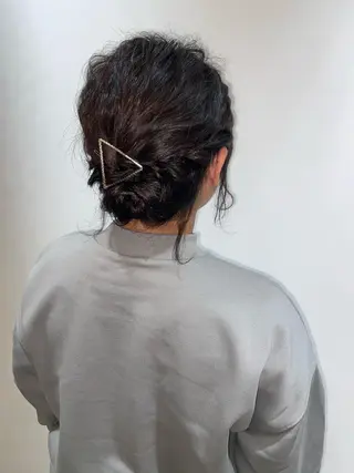 ミディアム ヘアアレンジ 🐺ウルフ/レイヤー 似合わせ‎🤍沙羅のヘアスタイル