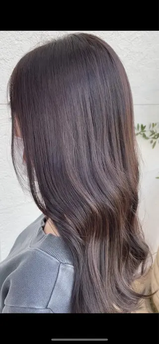ロング カラー 鵜飼 真伍のヘアスタイル