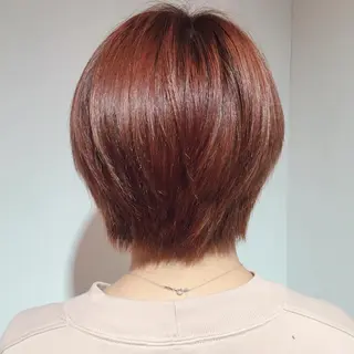 ショート カラー 元重 宣博のヘアスタイル