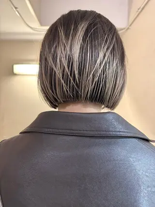 ショート カラー ヘアアレンジ 丸山渉/表参道 レイヤーボブのヘアスタイル