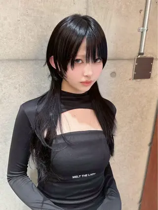 iris 名駅店所属・colorlist 🖤SARASAのヘアスタイル