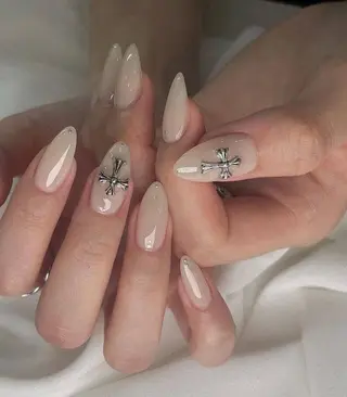 ネイル JIN 168 新大久保のネイルデザイン