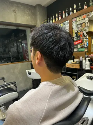 ショート 大西 完弥のヘアスタイル