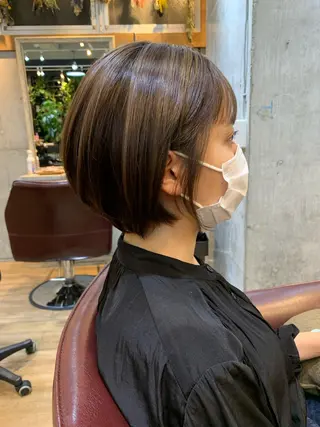 ショート カラー 安達 俊亮のヘアスタイル