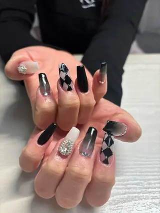 ネイル I pinknail 韓国風·持ち込み専門のネイルデザイン