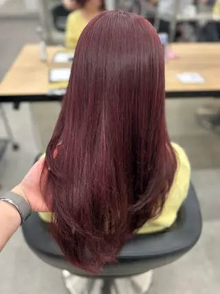 ロング カラー YUKA🤍ベージュ /ミルクティーのヘアスタイル