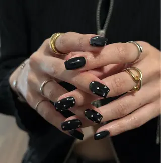 ネイル 黒政 茜のネイルデザイン