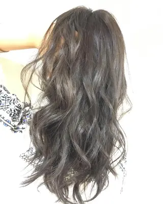 ロング カラー SHIORI💜口コ ミNo.1艶カラーのヘアスタイル
