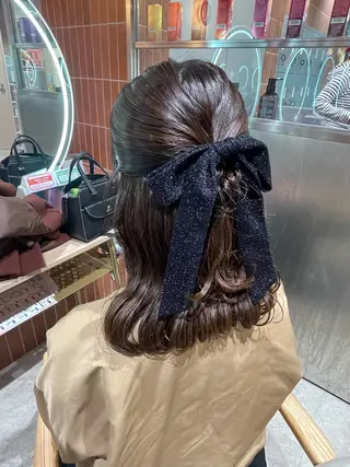 セミロング ‪るか/‪透明感 カラー/アレンジのヘアスタイル