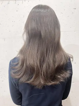 ミディアム 360°キレイな ショートカットのヘアスタイル