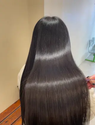 ロング HERMITAGE/ chihiroのヘアスタイル