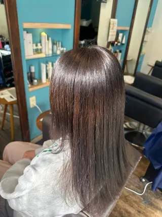 セミロング カラー 安達 望のヘアスタイル