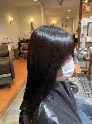 ミディアム トリコヘアサロン 新井千智のヘアスタイル