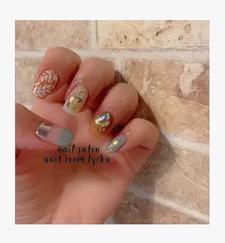 ネイル ﾈｲﾙﾙｰﾑﾘｯｶ 𝐦𝐚𝐲𝐮のネイルデザイン