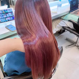 ロング カラー 岡野 静華のヘアスタイル
