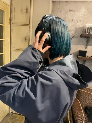 ミディアム カラー 山本 優志のヘアスタイル