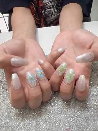 ネイル ガレンドウ 白澤 愛子のネイルデザイン