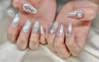 ネイル マツエク・マツパ アイブロウ Nail&eye Belire 新宿のネイルデザイン