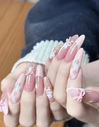 カラー AIN Nailのネイルデザイン