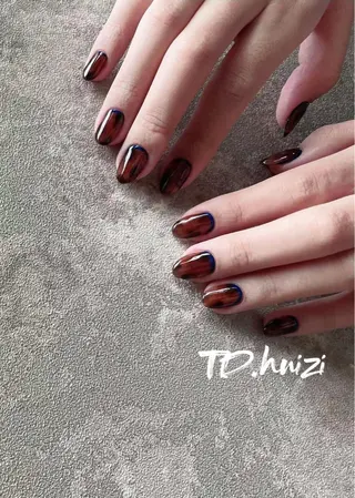 ミディアム めぐみのネイルサロン スタッフ練習のネイルデザイン