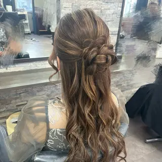 ロング OZ梅田♡ ゆはなブリーチのヘアスタイル