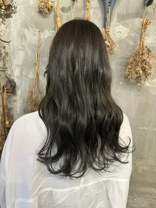 ロング カラー 竹内 麻乃のヘアスタイル